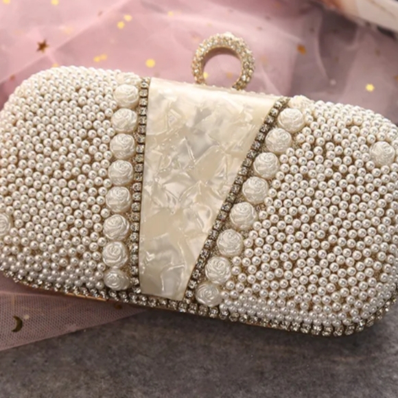 Carri - Pearl Clutch V - Style - Picture 3 of 5